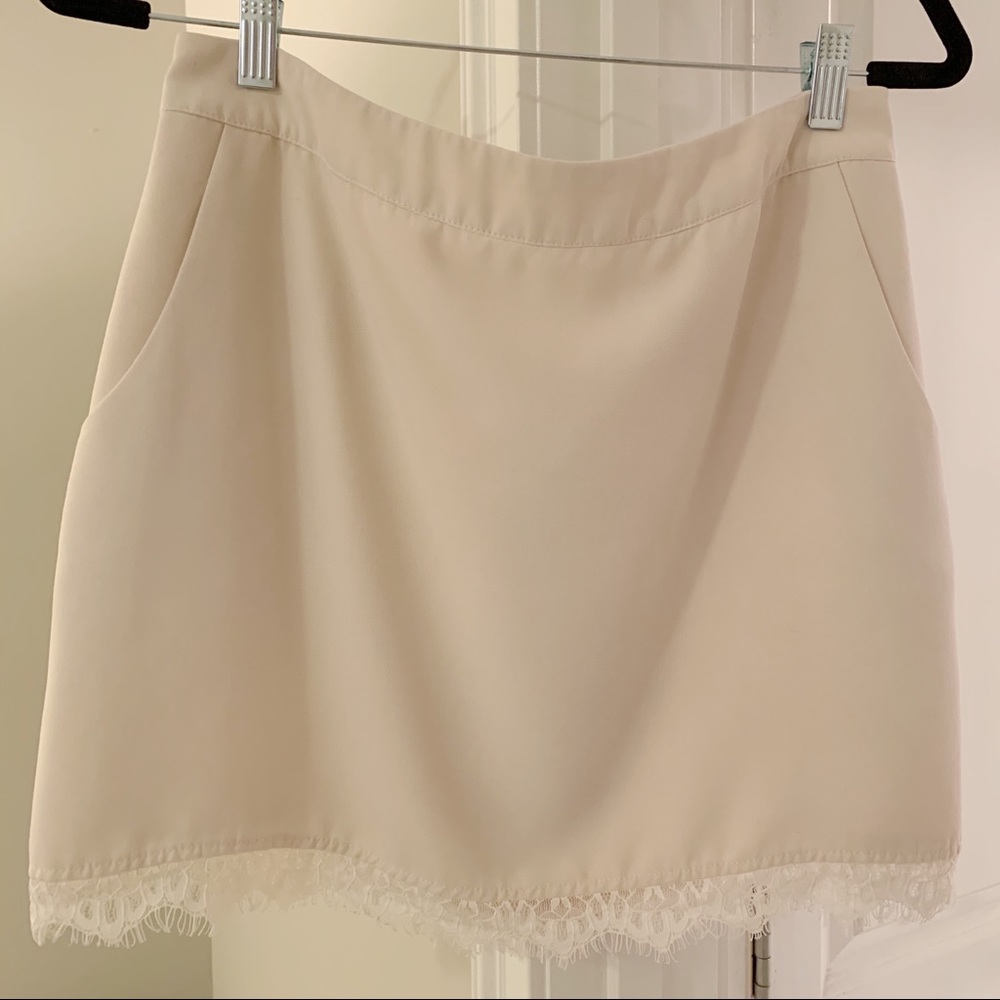 Cream skirt with lace trim